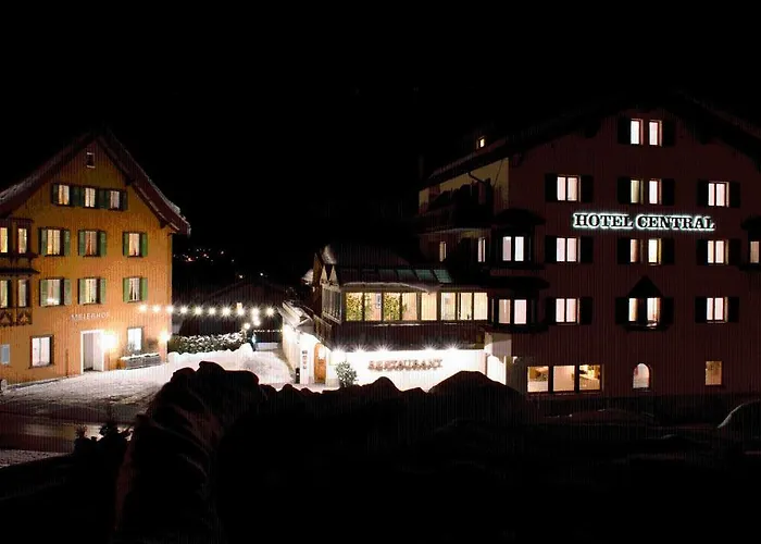 Hotel Hotel Central Obersaxen Mundaun